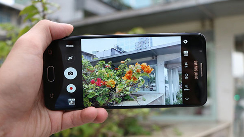 Camera Samsung Galaxy J7 Prime quay phim, chụp ảnh có thực sự chất lượng như lời đồn?