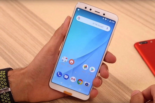 dien-thoai-gia-re-cau-hinh-cao-7