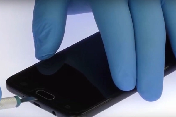 cach-thao-pin-samsung-j7-prime-5