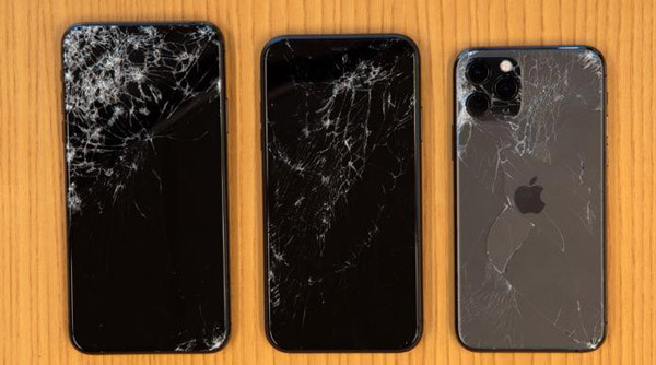 iPhone vỡ kính lưng