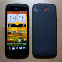 Thay mặt kính HTC One S
