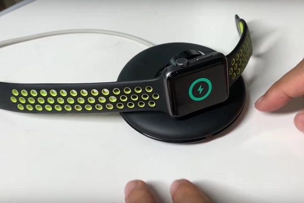 Bạn có thể thay đổi tư thế sạc của Apple Watch