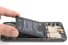 Thay pin Xiaomi Mi 9, Mi 9 SE
