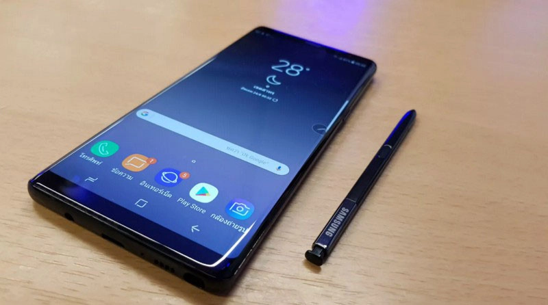 sua-samsung-note-8-bi-nho-1