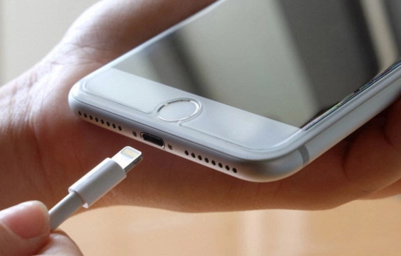 Liên hệ Thành Trung khi muốn sửa điện thoại