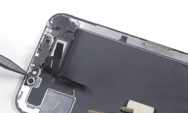 iPhone 11 Pro Max bị treo táo