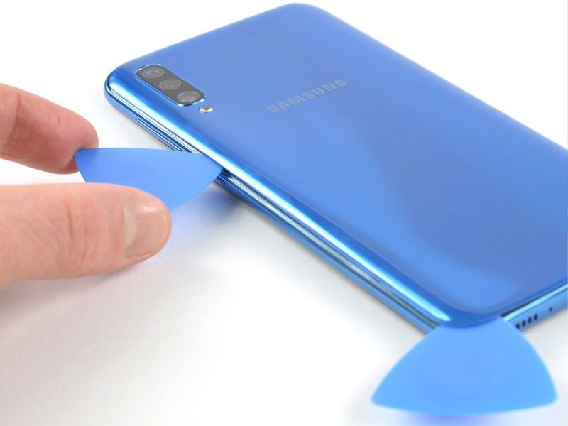 Thay nắp lưng Samsung Galaxy A50, A50s