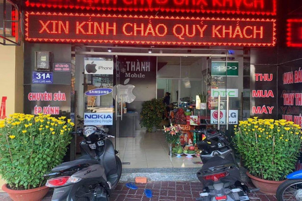 Cửa hàng sửa chữa điện thoại Minh Thành Mobile.