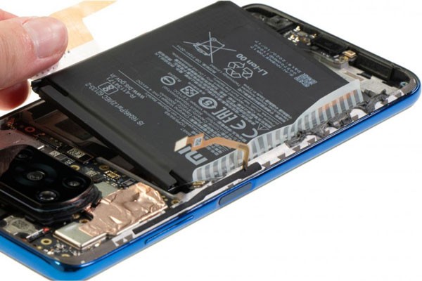 Thay pin Xiaomi Poco X3 NFC