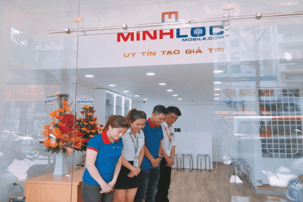 8. Minh Lộc Mobile