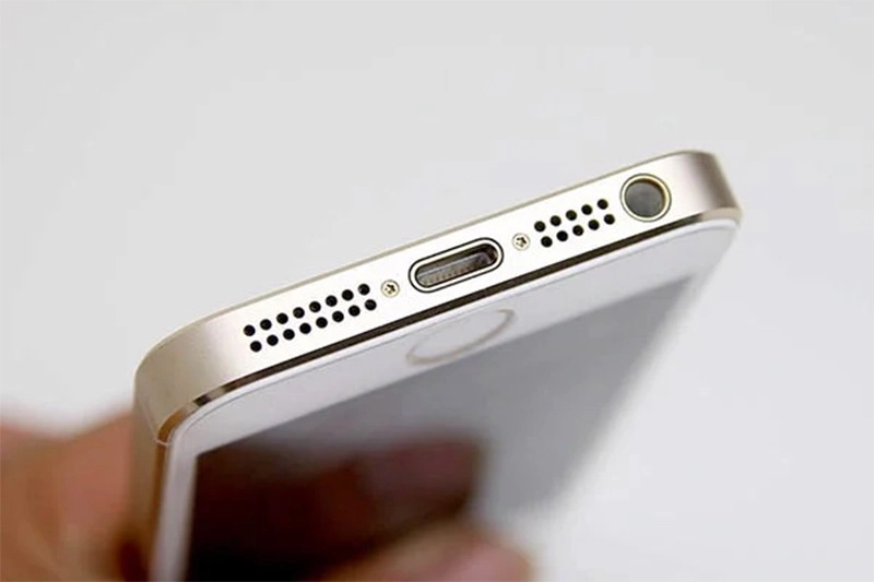 Dấu hiệu cho thấy bạn cần thay loa ngoài iPhone 5c