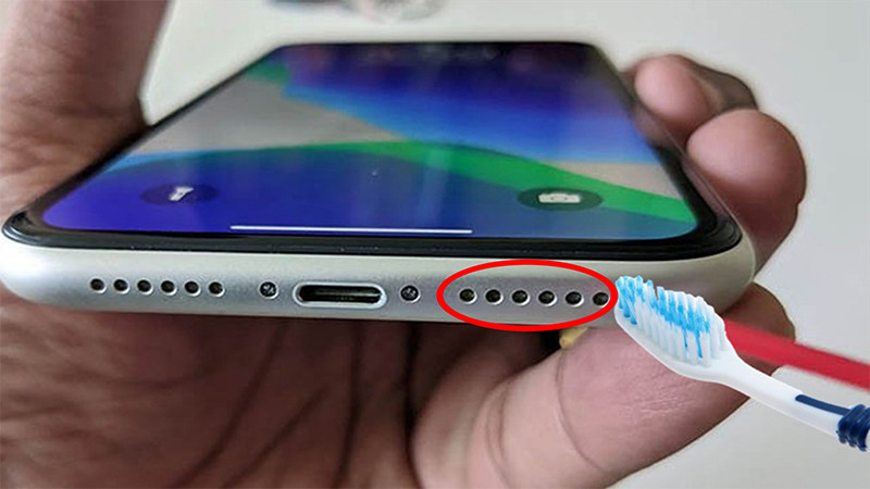 iPhone SE 2 bị lỗi loa nhận biết bằng dấu hiệu nào