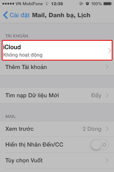 Chọn iCloud trên iPhone