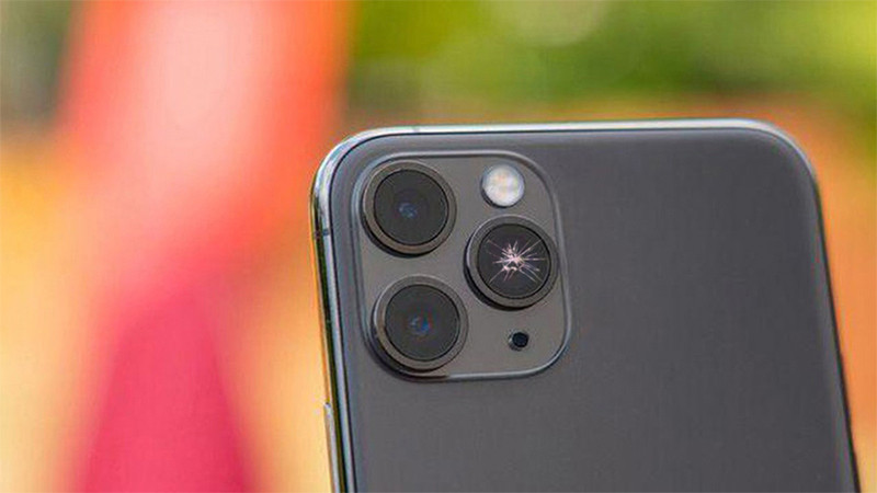 Dấu nhận biết bạn cần phải thay camera sau cho điện thoại iPhone 11 Pro Max