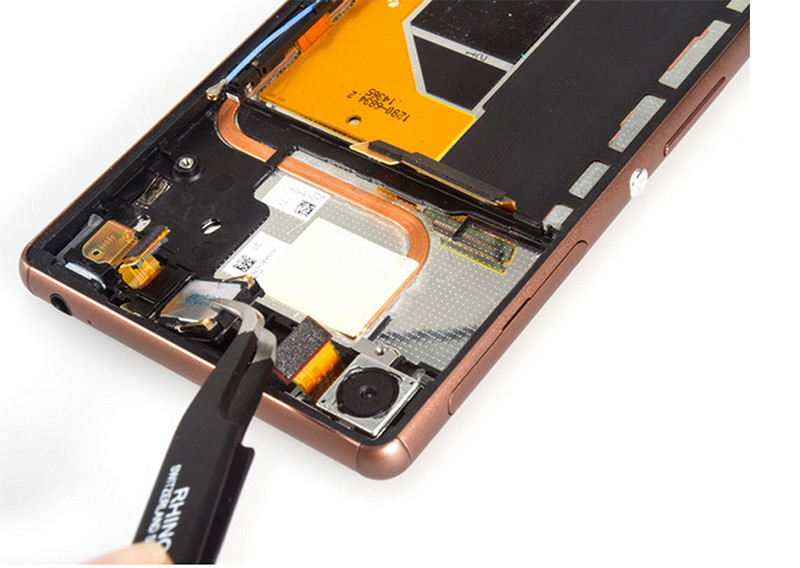 Nguyên nhân hư hỏng loa Sony Xperia Z3 bị hư