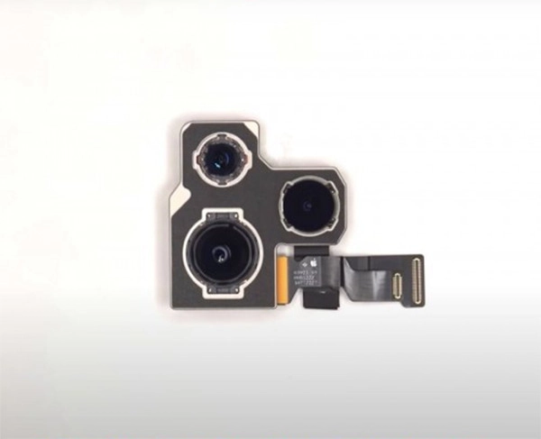 Thay camera iPhone 14