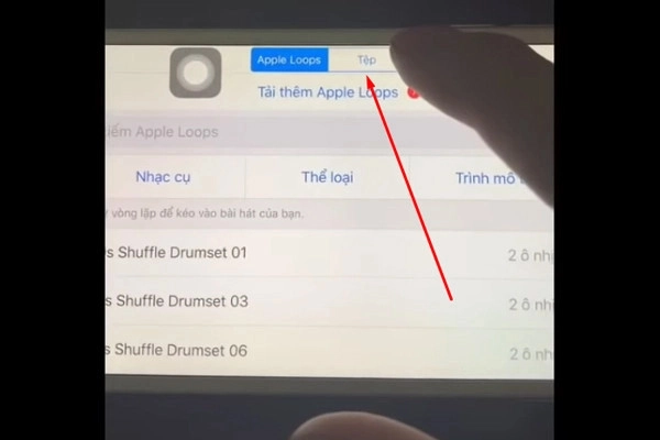 Chọn vào tùy chọn Tệp