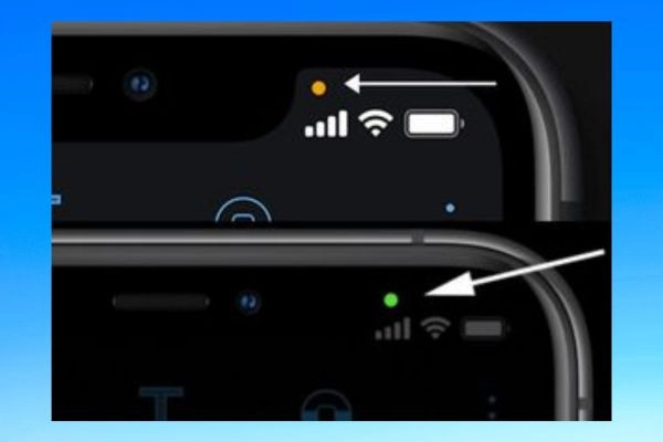 Dấu chấm màu xanh lá cây hoặc da cam