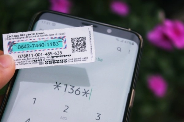 Khong-can-nap-the-nhieu-lan