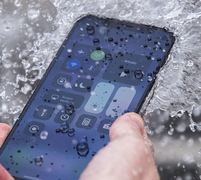 iPhone X vô nước
