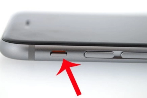 check nút im lặng