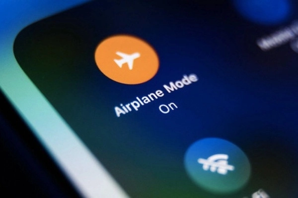 Chế độ máy bay