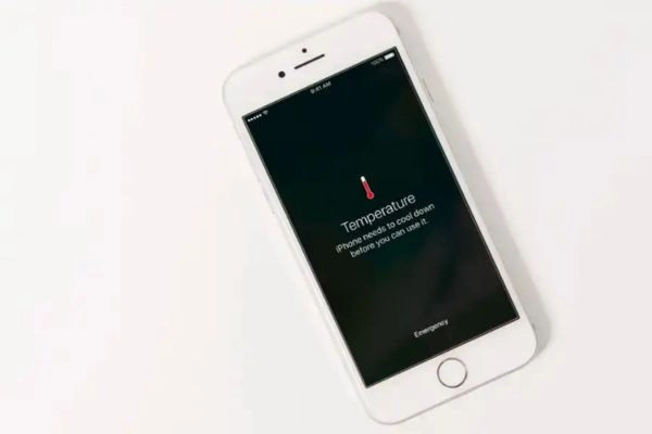 cảnh báo nóng máy