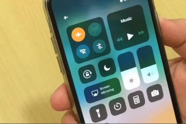 chế độ máy bay