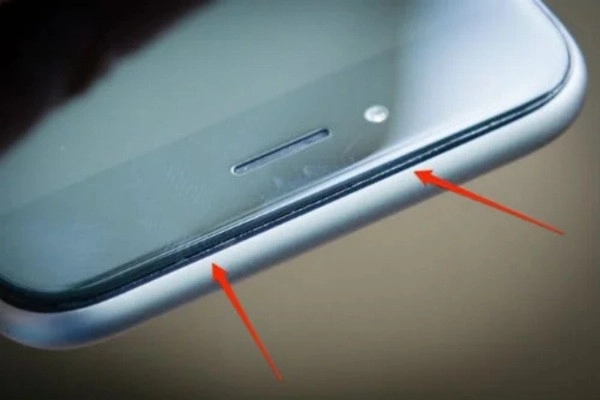 iphone X hở màn hình ta có thể thấy