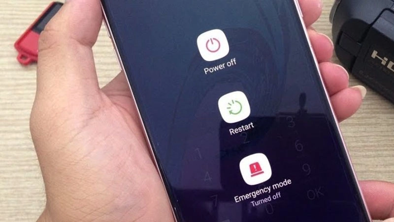 samsung j7 pro mất loa ngoài 7