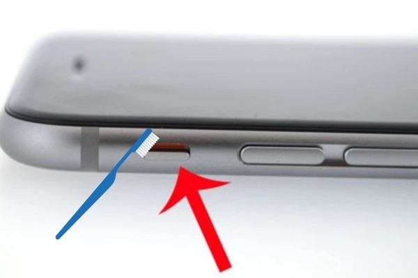 Vệ sinh nút gạt im lặng