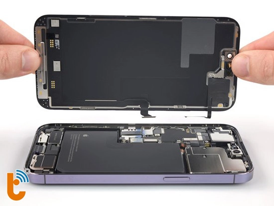 Thay màn hình iPhone 14 Pro