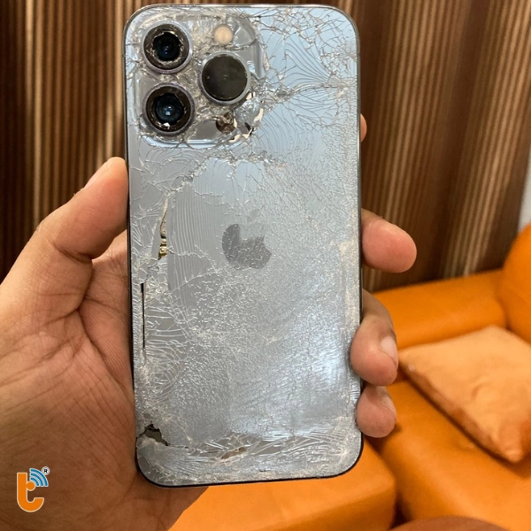 thay kính iphone 13 pro max