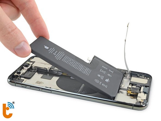 Thay Pin iPhone 11 Pro max