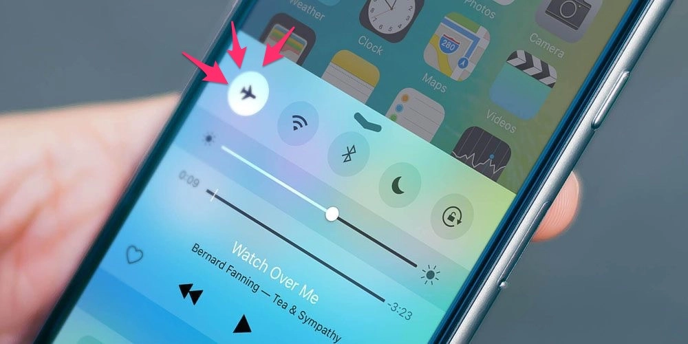 Kiểm tra chế độ máy bay