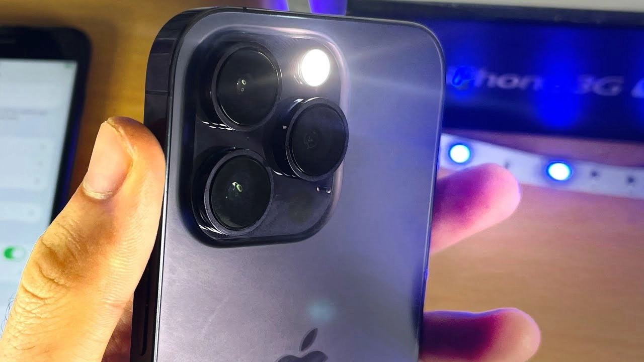 Đèn Flash iPhone 14 Pro