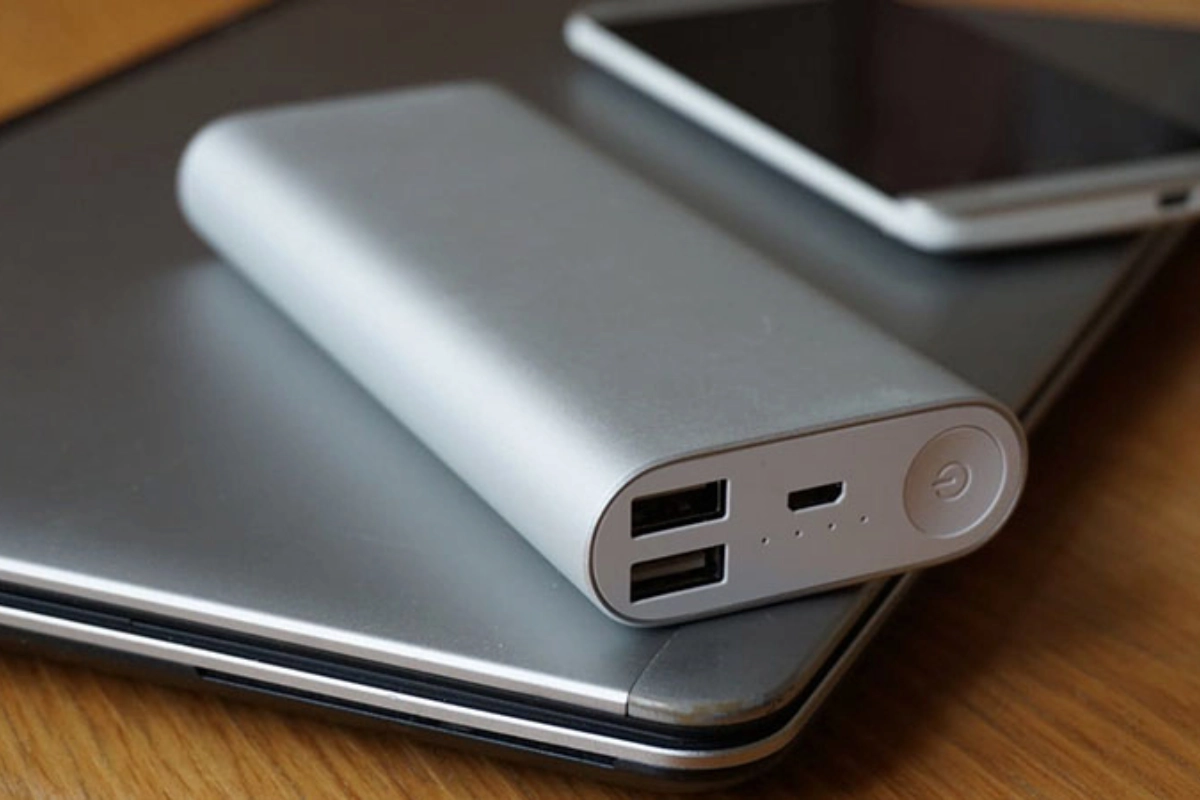 Cách sử dụng sạc dự phòng an toàn