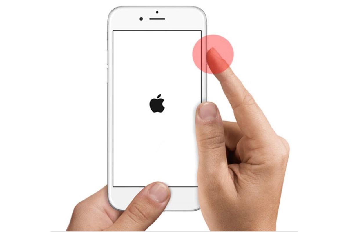 Khởi động lại iPhone