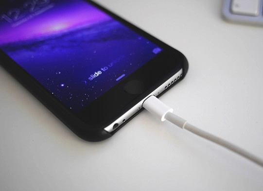 iPhone 7 bị tắt màn hình 1