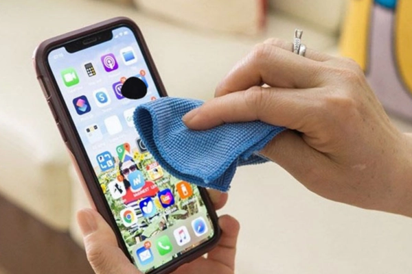 vết đen nhỏ trên màn hình