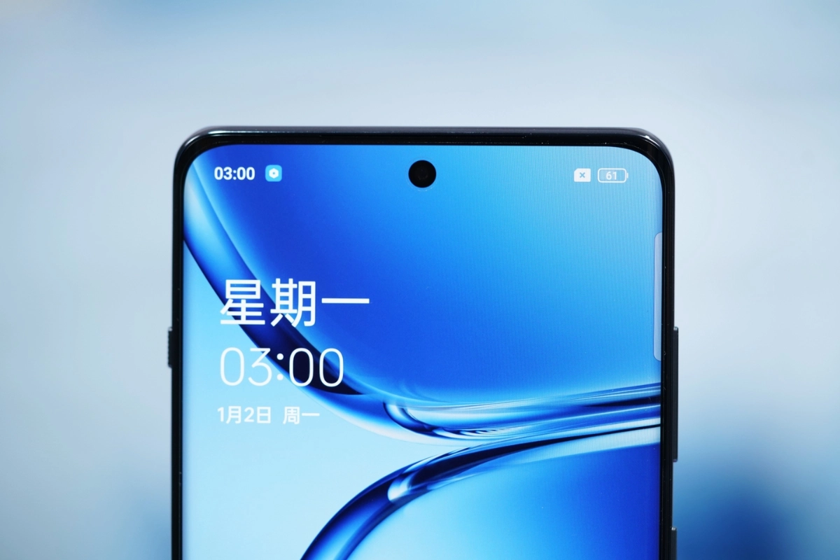 Điện thoại Ace Pro 2