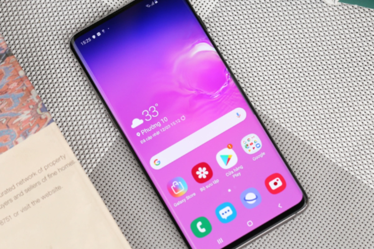 Samsung S10 là chiếc smartphone từng gây bão làng công nghệ thế giới.