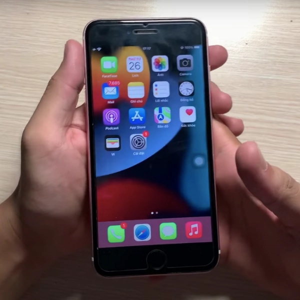 sửa iPhone 6S Plus liệt cảm ứng 3