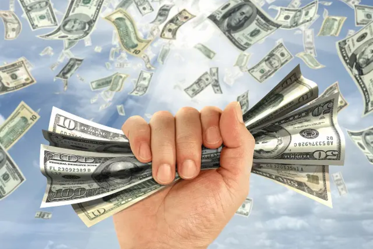 Kiếm tiền hoàn trên App