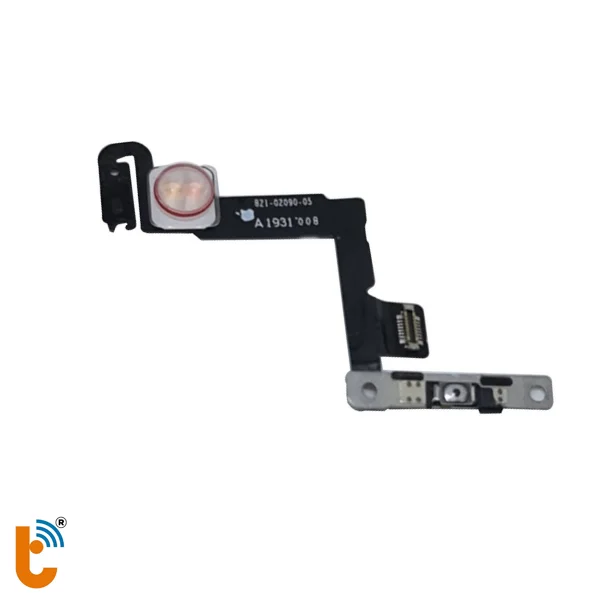 thay-den-flash-iphone-11-1