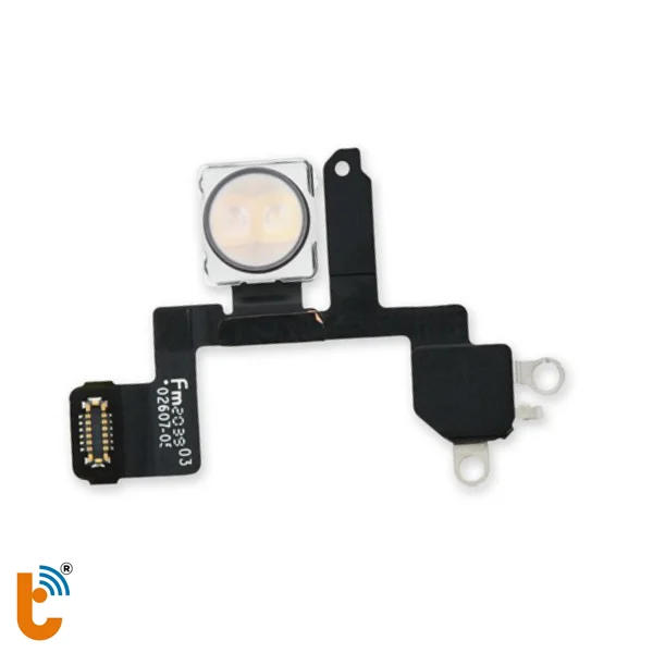 thay-den-flash-iphone-12