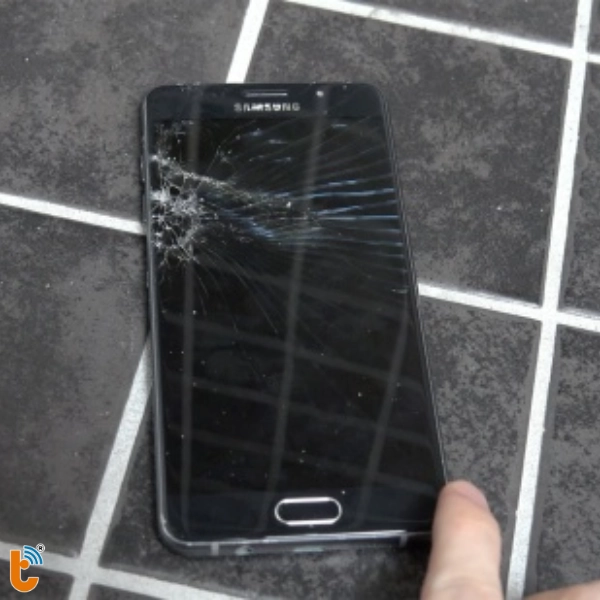 Samsung A5 vỡ màn hình