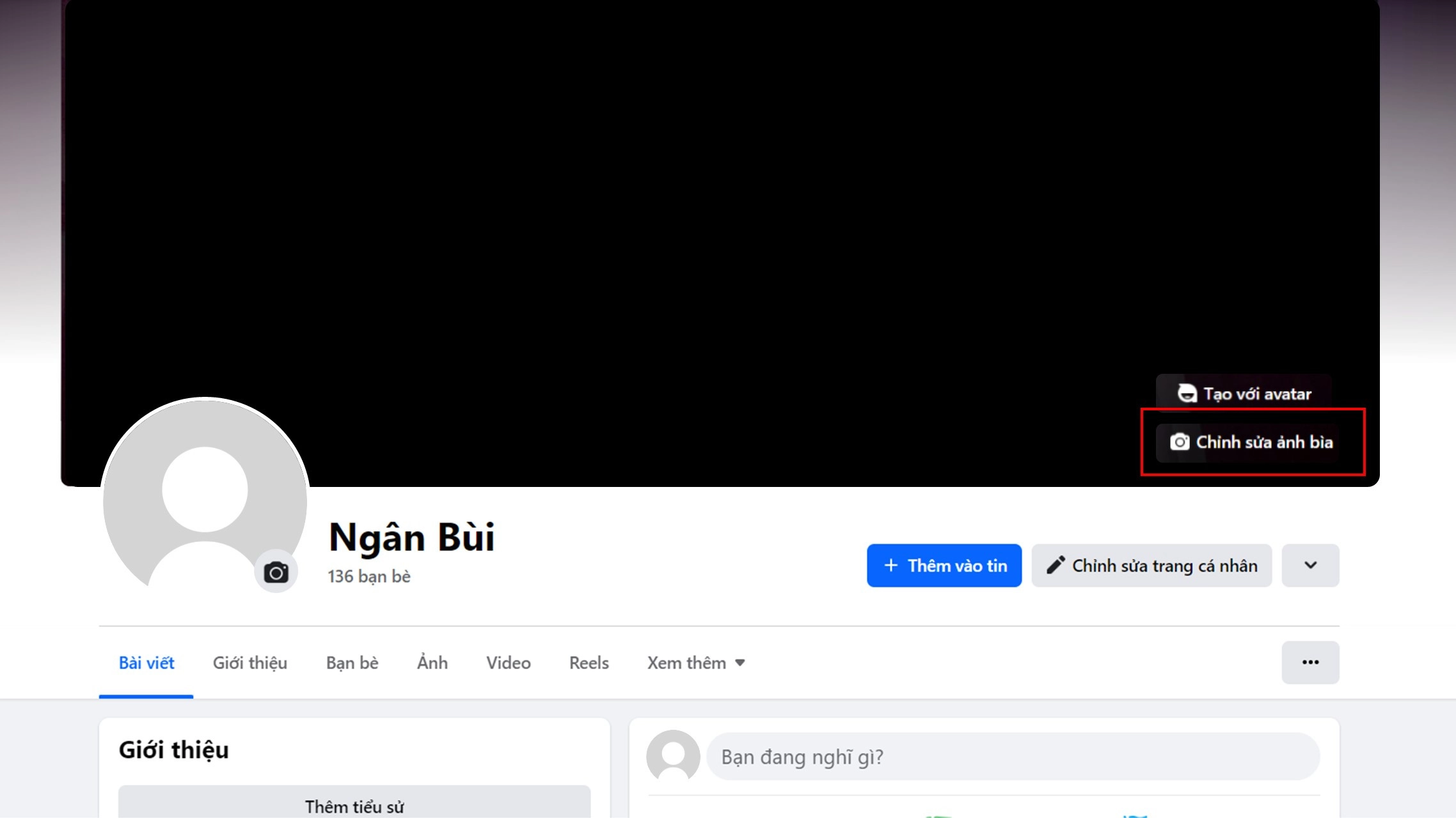 Kích vào ảnh bìa chổ hình máy ảnh chỉnh sửa ảnh bìa