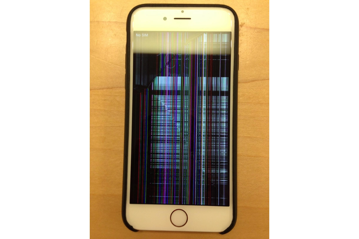 thay màn hình iphone 6 plus khi bị lỗi sọc màn hình