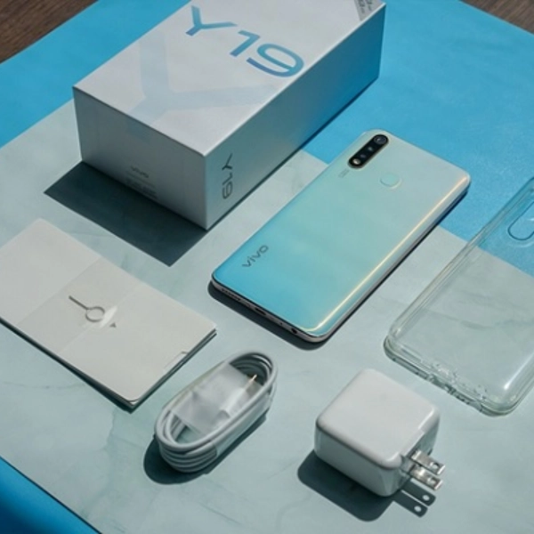 Thay pin Vivo Y19 (1)